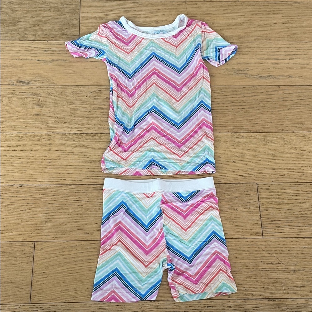 Little Sleepies Multicolor Chevron Pajama Shorts Set Sz 4T!